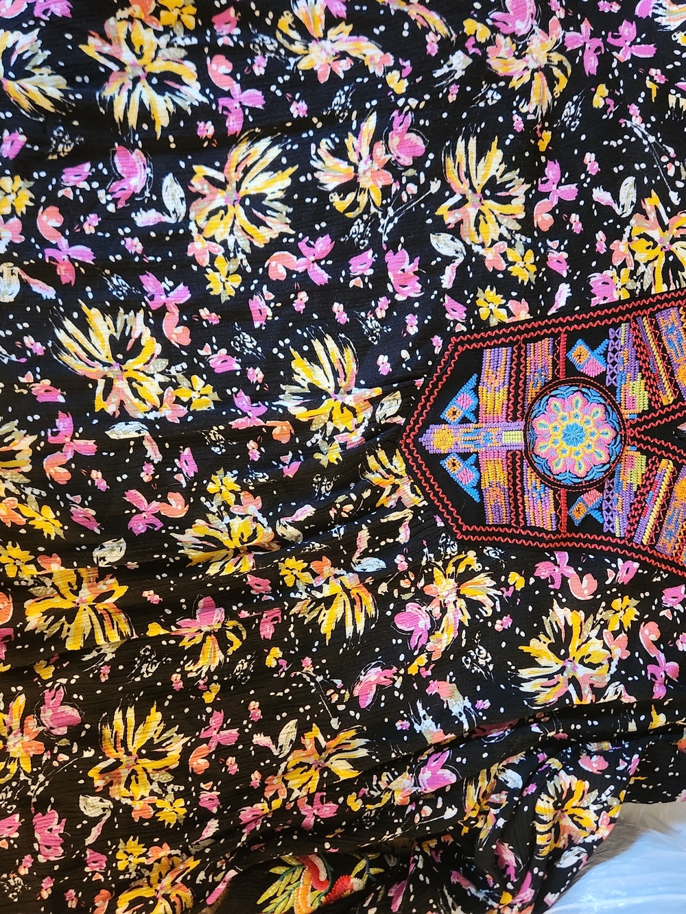 Ciebon Embroidered Boho Peasant Blouse